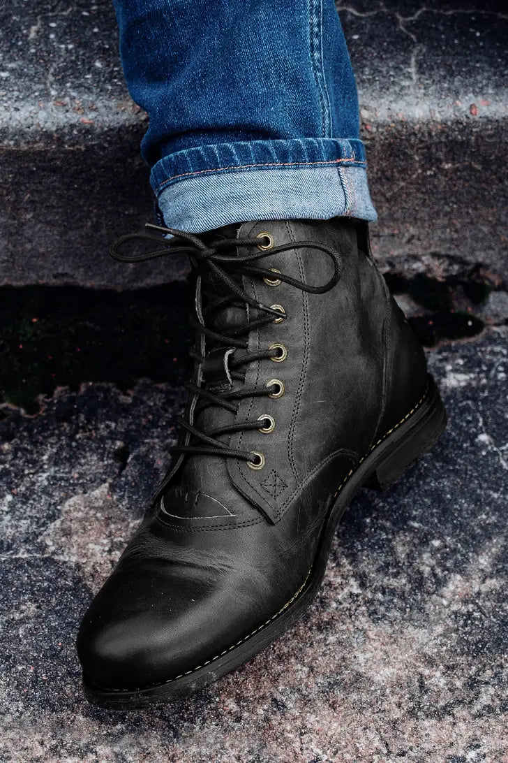 Men Cowboy Boots Retro Lace-up Martin Boot Round Toe Low Heel Shoes