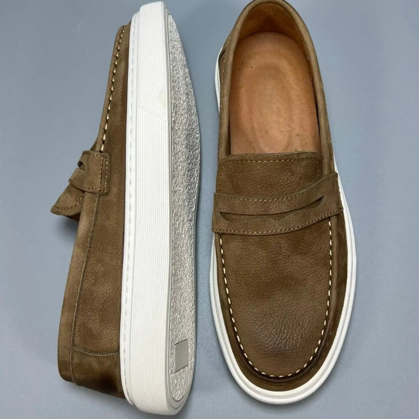 Casual Men’s Genuine Retro Soft Bottom Calf Leather Shoes_Loafer