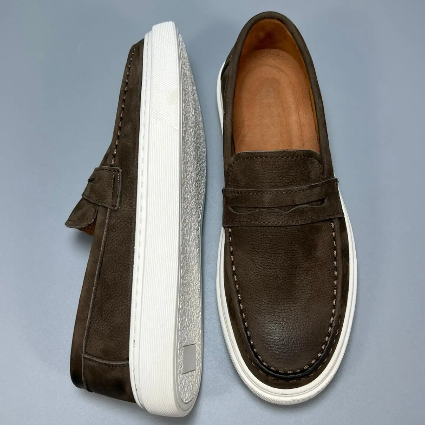 Casual Men’s Genuine Retro Soft Bottom Calf Leather Shoes_Loafer