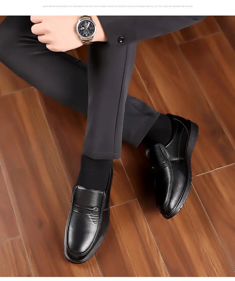 First Layer Cowhide Men’s Business Casual Non-slip Soft Leather Soft Sole Loafer Shoes Dubai